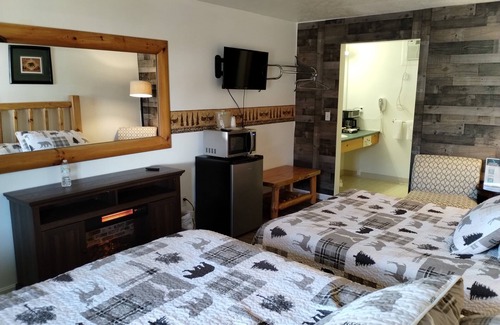 Ohiopyle Hotel | Bruner | 1BR,1BA, Cabinesque Hotel in Ohiopyle