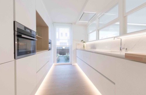 Antiguo Apartment | Brunet II | The Rentals Collection