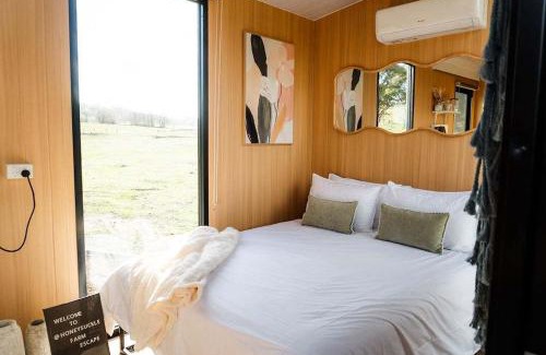 South Gundagai House | Brungle Creek Escape 1 by Tiny Away