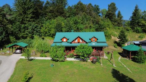 Zelin Mrzlovodicki Ski Chalet | Brvnara Moj san - Log cabin My Dream