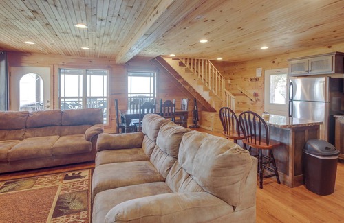 Bryant Cabin | Bryant Vacation Rental w/ Balcony & Scenic Views!