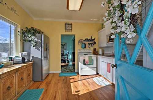 Glendale House | Bryce/Zion Cottage, 3 Bedroom, King Beds, Fiber INTERNET 1 GIG, Free Parking
