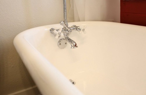 Belton Bed & Breakfast | Bryn Oaks Bed and Breakfast
