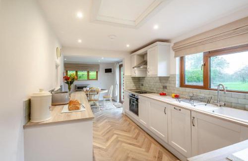 Rhyd-y-clafdy House | Bryn Penmaen