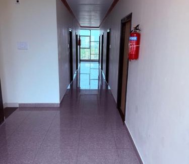 Eluru Hotel | BSR plaza