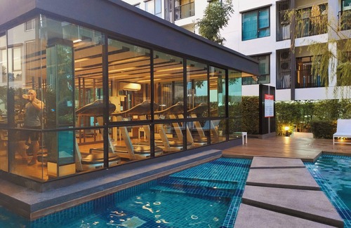 Khlong Toei Condo | BTS ON NUT, MONO-STUDIO, Swimming Pool