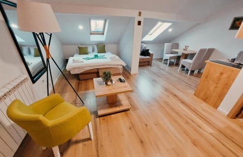 Niksic House | Buba Palace