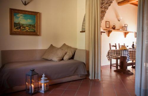 Arezzo House | Buccia Nera