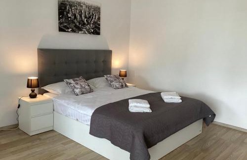 Otopeni Apartment | Bucharest Airport Henri Coanda & Therme-SELF CHECK-IN