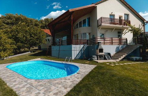 Barnova Villa | BUCIUM CLUB VILA 1