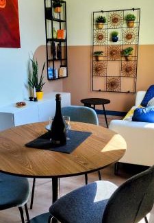 Orszagut Apartment | Buda's Hidden Heaven 1 with Private Sauna