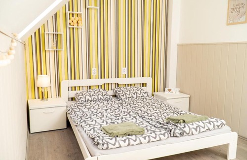 Farkasvolgy Apartment | Budai Zöldövezet Központ, Apartmanház, Rendezvényközpont és Étterem