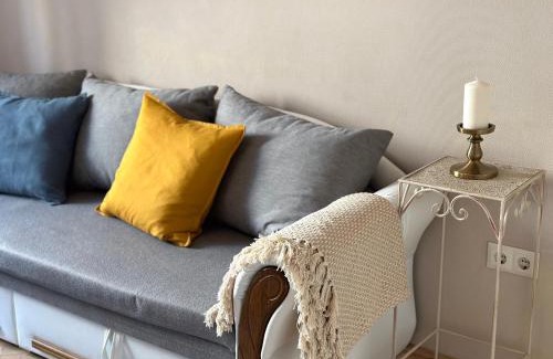 Nepszinhaz negyed Apartment | Budapest Palace Apartment - Palace District - Downtown