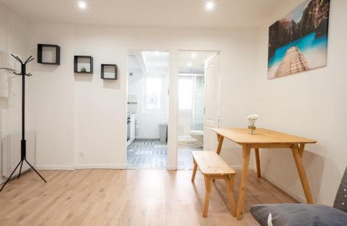 Charleville-Mezieres Apartment | Budget apart downtown with parking