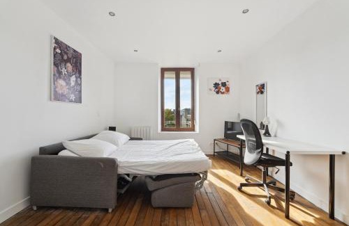 Charleville-Mezieres Apartment | Budget appart avec parking au centre-ville