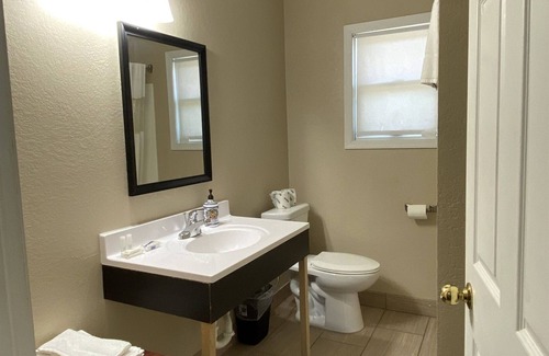 Prescott House | Budget-Friendly Comfort for Extended Stays