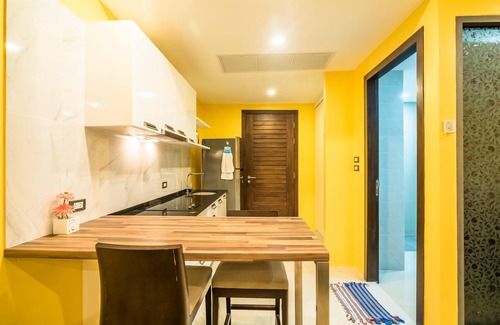 Patong Apartment | Budget friendly studio at Emerald Terrace