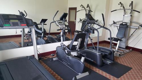 Cameron Hotel | Budget Host Inn and Suites Cameron