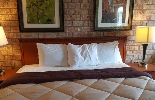 Julesburg Hotel | Budget Host Platte Valley Inn