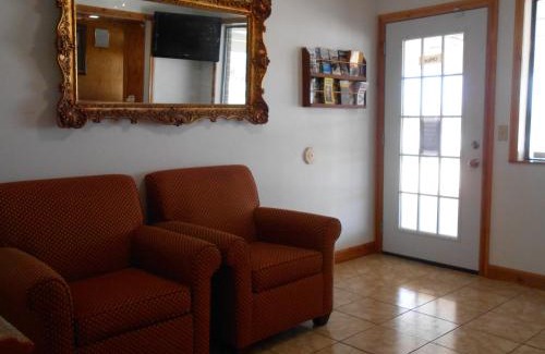Siloam Springs Hotel | Budget Inn and Suites Siloam Springs