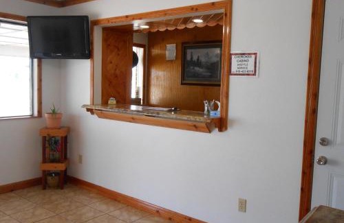 Siloam Springs Hotel | Budget Inn and Suites Siloam Springs