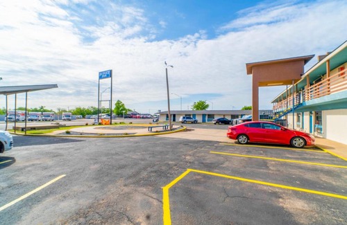 Frederick Hotel | Budget Inn by OYO Frederick US-183