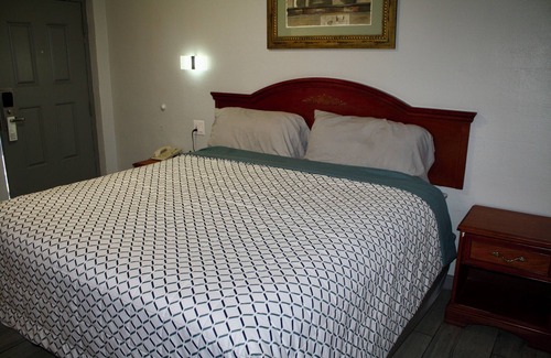 Jonesboro Hotel | Budget Inn Jonesboro