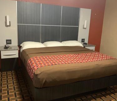 Lake Wales Hotel | Budget Inn Lake Wales