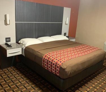 Lake Wales Hotel | Budget Inn Lake Wales