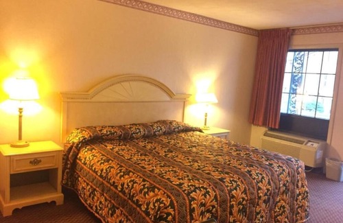 New Cumberland Hotel | Budget Inn New Cumberland-Harrisburg-Hershey-York