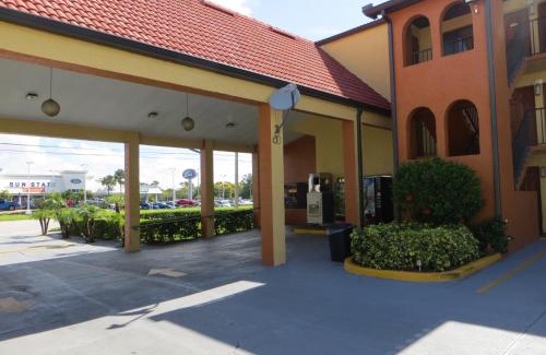 West Colonial Hotel | Budget Inn Of Orlando