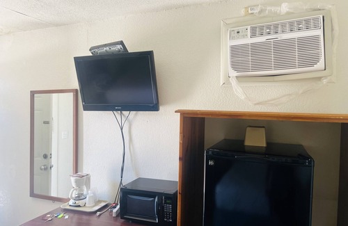 Ballinger Hotel | Budget INN