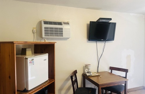 Ballinger Hotel | Budget INN