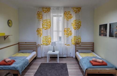 Stuwerviertel Apartment | Budget studio near Prater