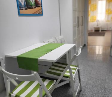 Stuwerviertel Apartment | Budget studio near Prater