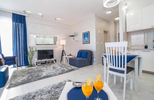 Boreti Apartment | Budva Hideaway Apt- One Bedroom Apt with Balcony
