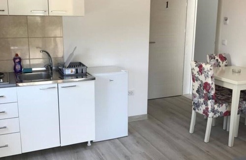 Prijevor Apartment | Budva, Jaz, apartmani DIF - Deluxe Double Room with Extra Bed