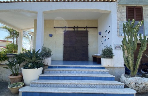 Torre Chianca Villa | Buen Retiro - Villa with pool and jacuzzi 400 m from the sea