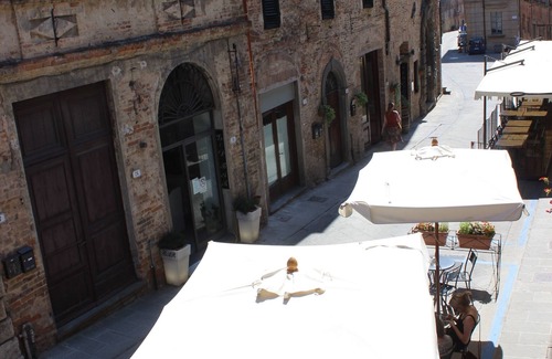 Citta della Pieve Apartment | Bufalari Palace apartment in the historic center