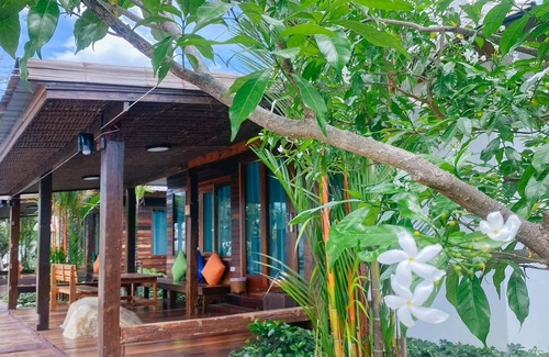 Hang Dong Villa | Buffalo Island Resort