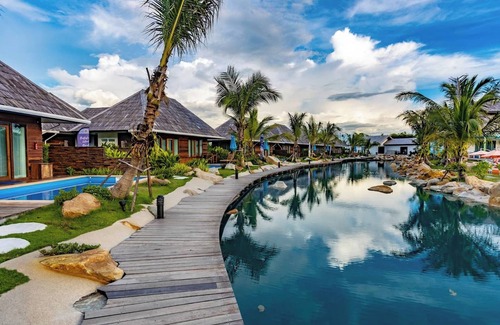 Hang Dong Villa | Buffalo Island Resort