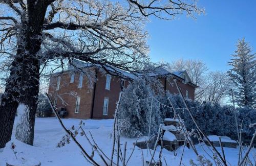 Gary Hotel | Buffalo Ridge Resort and Spa