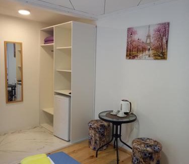 Podmaine Apartment | Bugenvilija