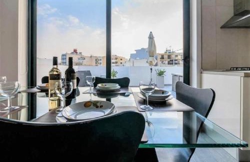 Bugibba Apartment | Bugibba Deluxe Penthouse with terrace & communal swimming pool