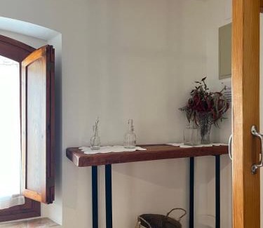 Besalu Apartment | BUHARDILLA PARA DOS EN CAN MINGU