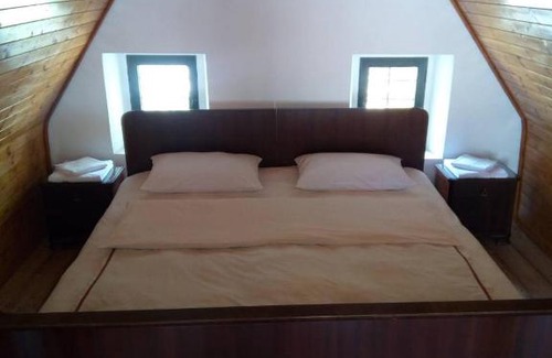 Kukes County Cabin | Bujtina Ahmetaj