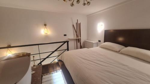 Tushemisht House | Bujtina Gjyshi Ilo