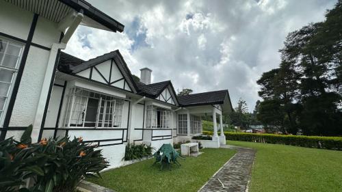 Tanah Rata House | Bukit Ruil Bungalow - Clementine Suite
