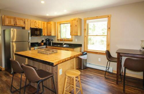 Greenwood Apartment | Bullwinkle’s Roost