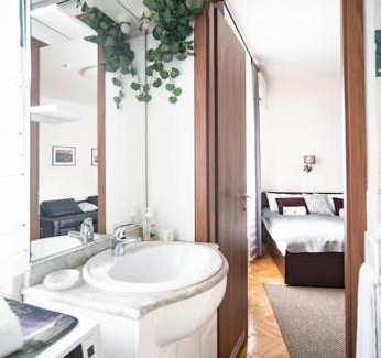 Torokor Apartment | BumbleBee Apartment with AC